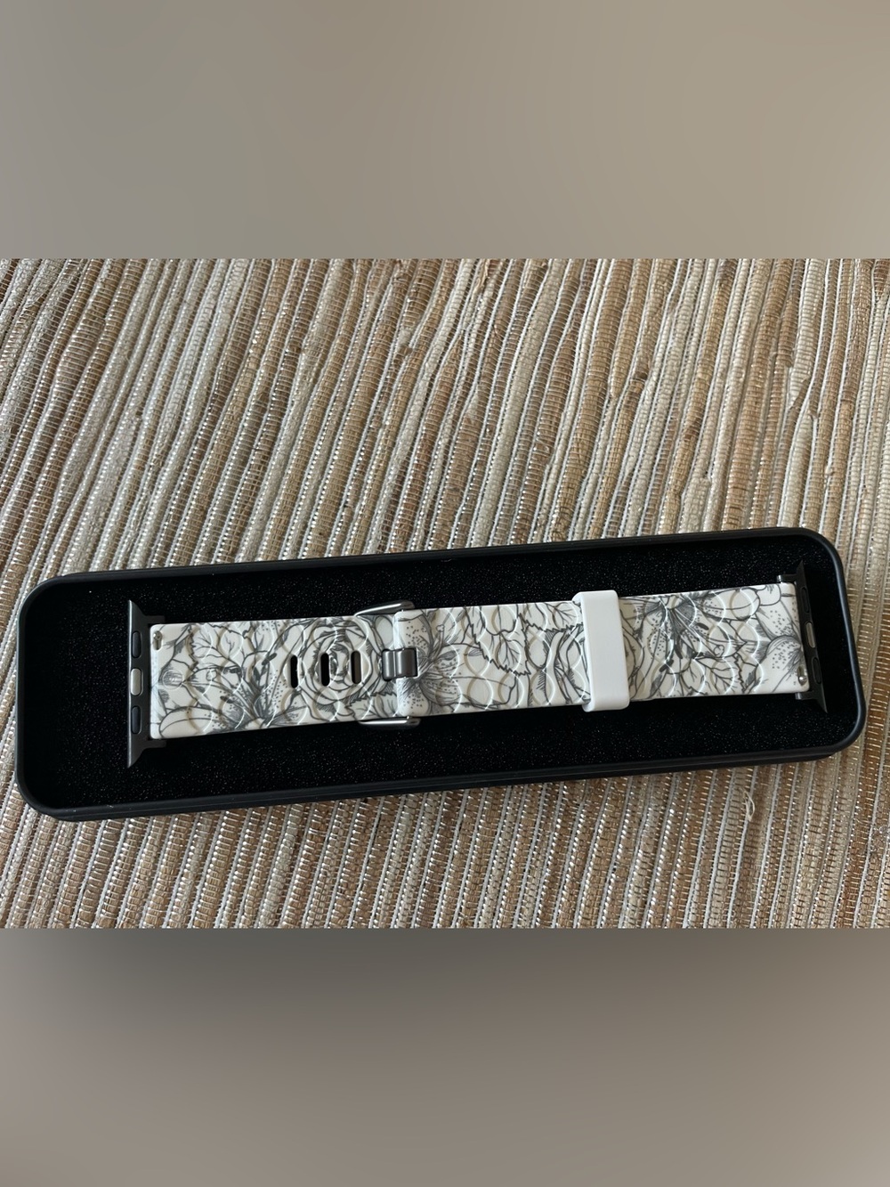 Groove Life Apple Watch band